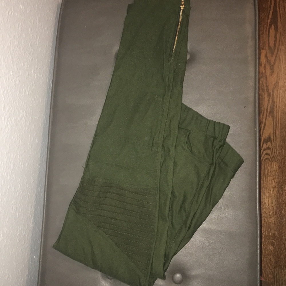 NWOT Moto leggings